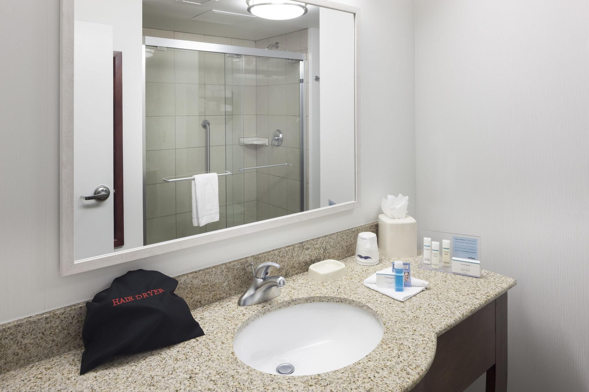Hampton Inn & Suites Oklahoma City-Bricktown Экстерьер фото